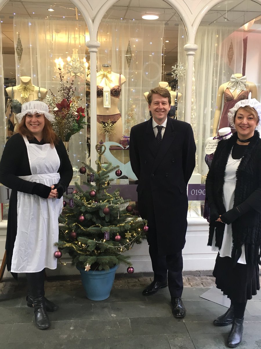 Robin Walker tweet media