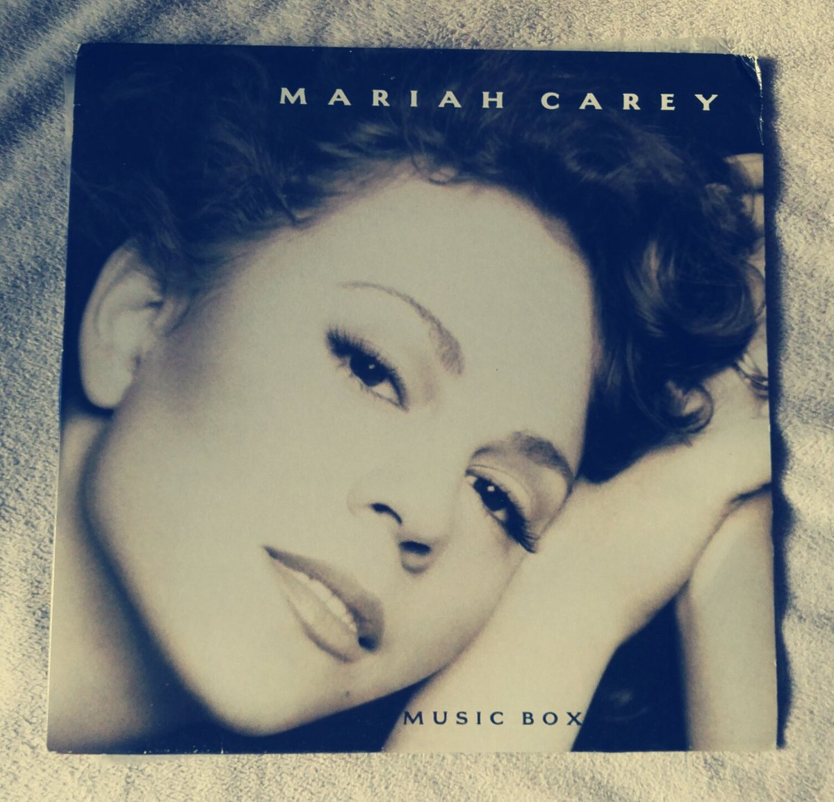 SachMeetsMariah's tweet photo. #MusicBox #Vinyl from South Korea 😍❤
#MariahCarey #Collection #Backto93 #Lambily #Music #RnB https://t.co/FUQgijHj7q