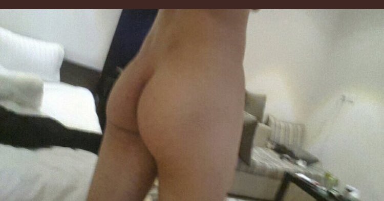 nbwbw23's tweet photo. انا مبادل عمري 30 و60 ط172من حايل ابي مبادل اكبر مني او موجب كبير بالعمر ...الصور بالخاص https://t.co/q4Lg1qubQv