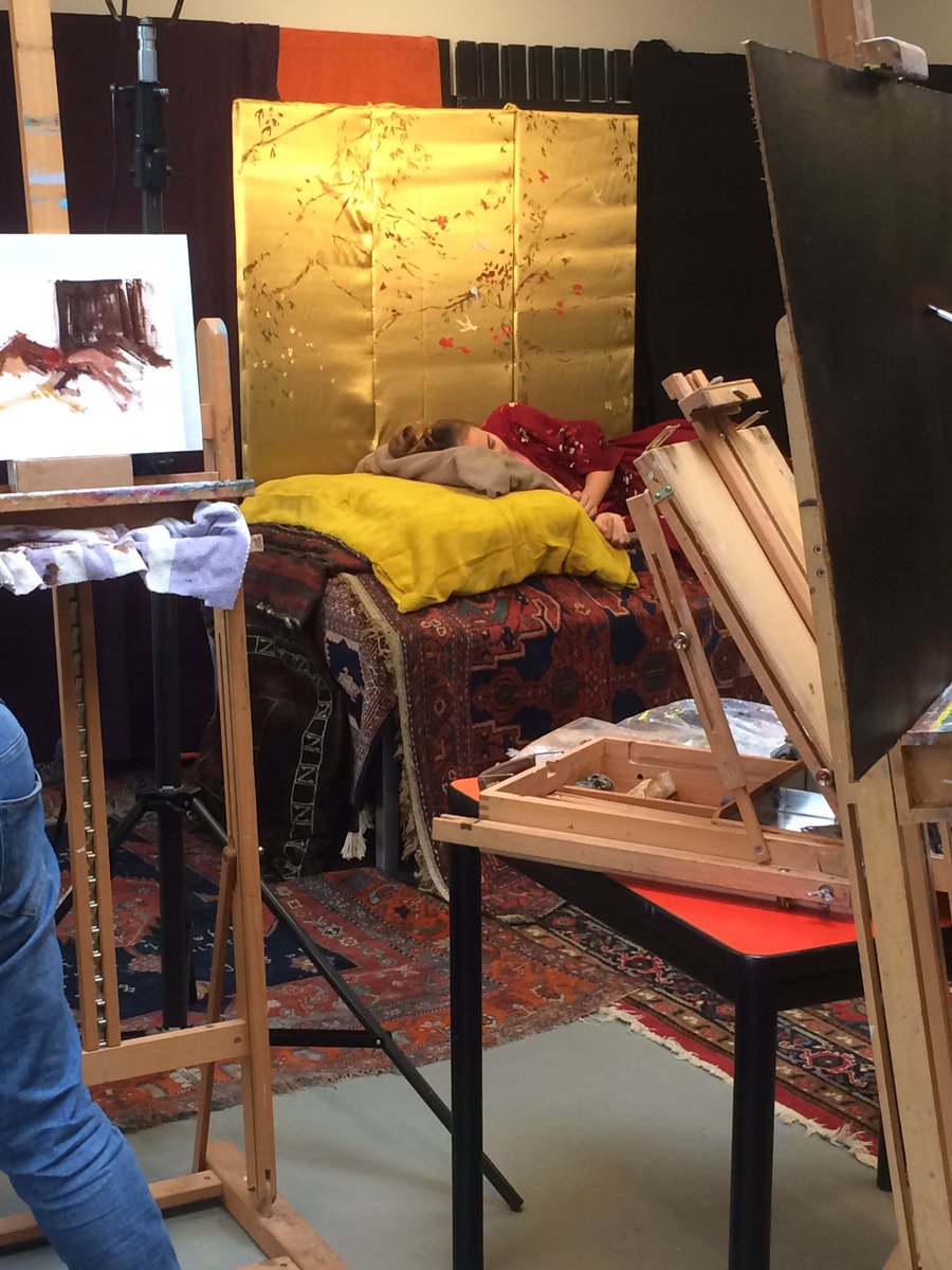 Venetianred's tweet image. #workshop schilderen @DeLawei . Het gaat goed @stefLawei 👍🏼 #toplocatie