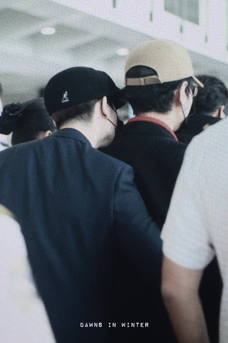 171202 ✈️ HKIA
#Donghae #동해