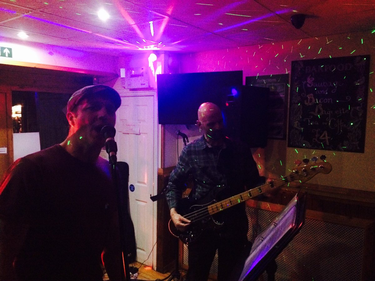 stocksnskins's tweet photo. Shout out to everyone who came down to #cafereflections last night. Great gig! Cheers for your support. #live #original #music
@littletriggers2 @NELLUSTAR1 @neilmlomax @duncangooch https://t.co/H3PbIyumC1