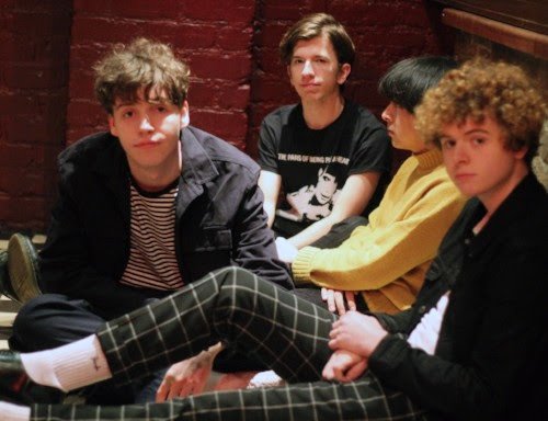 ICYMI / SPINN - She Takes Her Time: littleindieblogs.blogspot.com/2017/12/track-… <a href="/spinn_band/">SPINN</a>