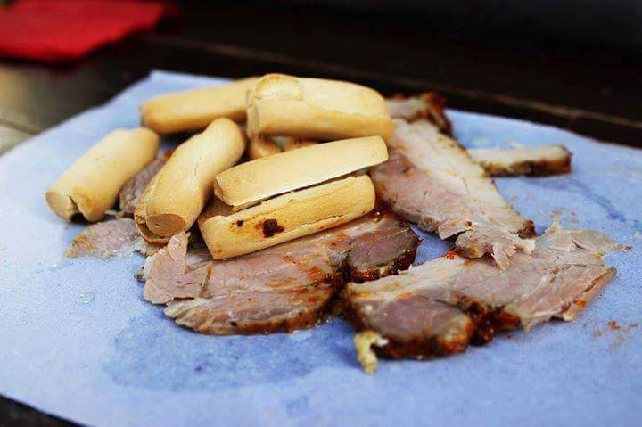 Hoy lo que apetece es ir de tapas con los amigos :)) #Sevilla #Tapas