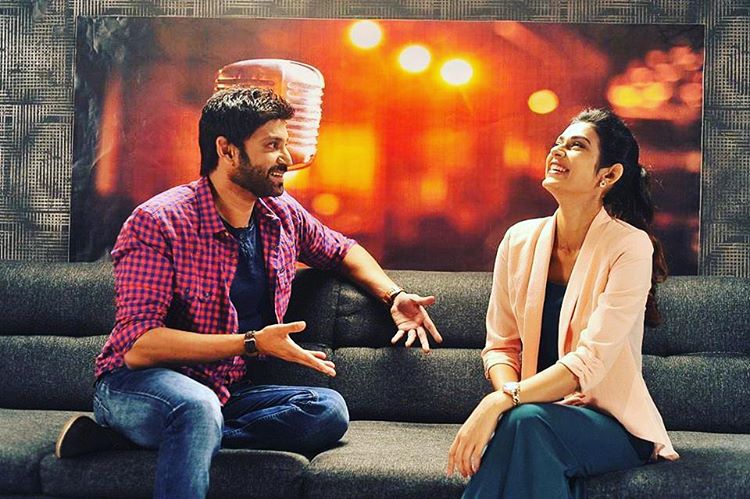 TeamAkkineni's tweet photo. .@iSumanth @aakanksha_s30 *er #MalliRaava pre-release event will be held tomorrow in Hyderabad! @chay_akkineni, @RanaDaggubati, and @AkhilAkkineni8 will be gracing the event!

Movie scheduled for Dec 8th release and music composed by #ShravanBharadwaj is an instant hit! https://t.co/AMXAPfAfi3