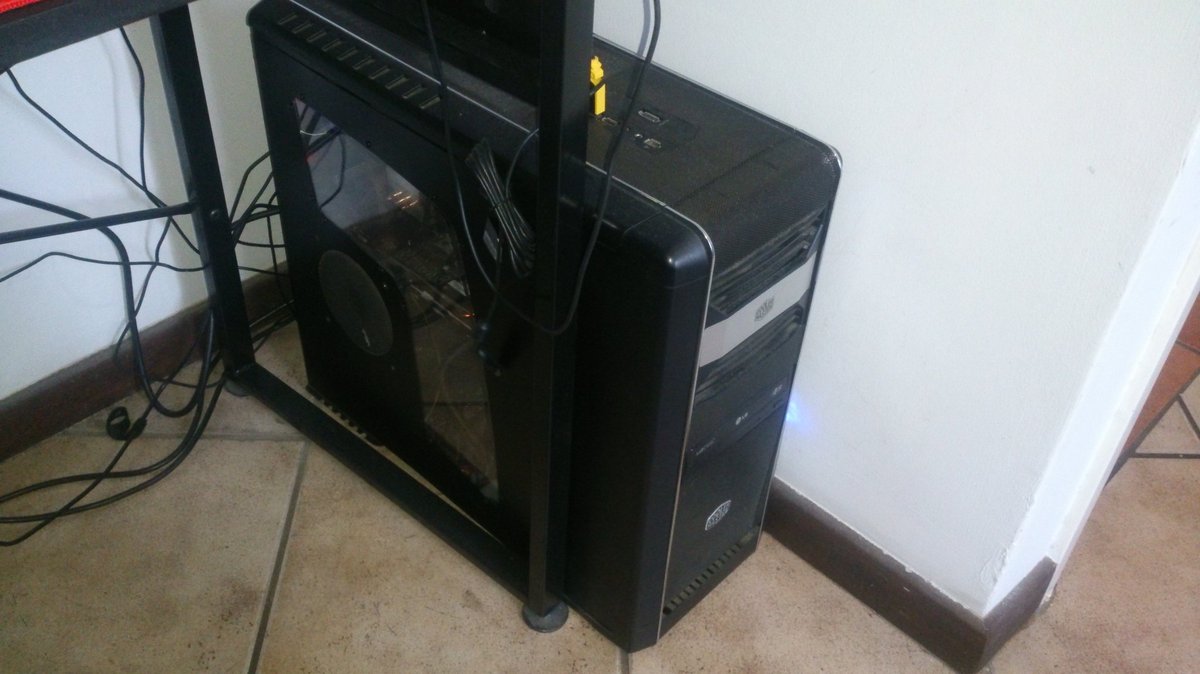 CrAiGiShza's tweet image. #Wootmas #UFDTech