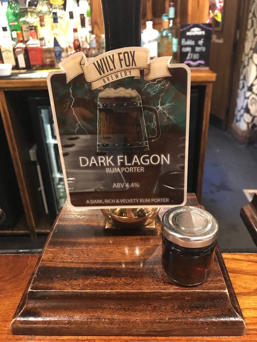 TheRobinOrrell's tweet photo. Fancy a winter warmer? #rumporter #pint #wilyfox #devine https://t.co/pZTcWXojh2