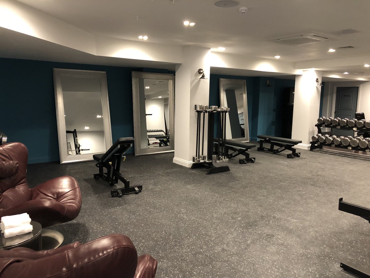 3SJSClub's tweet photo. Our aim is simple: to transform your life by improving your health, fitness and wellbeing.
Our team would be delighted to help you, send enquiries to : enquiries@3sjs.club
https://t.co/8JI5i3Gp8y https://t.co/6FpYjyLILs