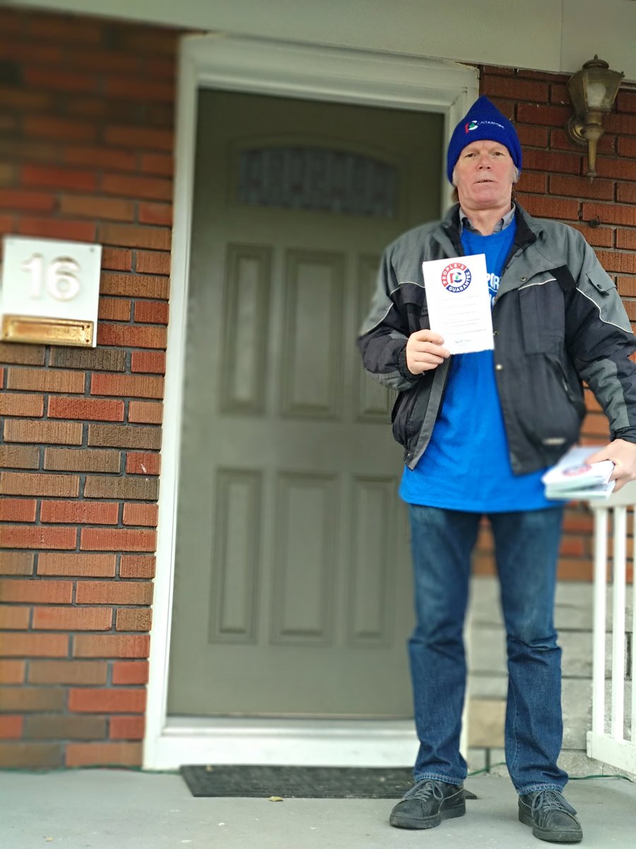 ThenushaParani's tweet image. #teampcpo good afternoon #ScarboroughCentre catch us out on your street! #Scarborough #SuperCanvass