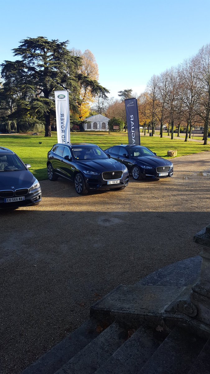hemet_l's tweet photo. Superbe journée #ARVAL pour nos clients &amp; prospects Pro /ER de Versailles . Clients satisfaits prêts à nous recommander! Merci à tous https://t.co/npZQ0eTMsy