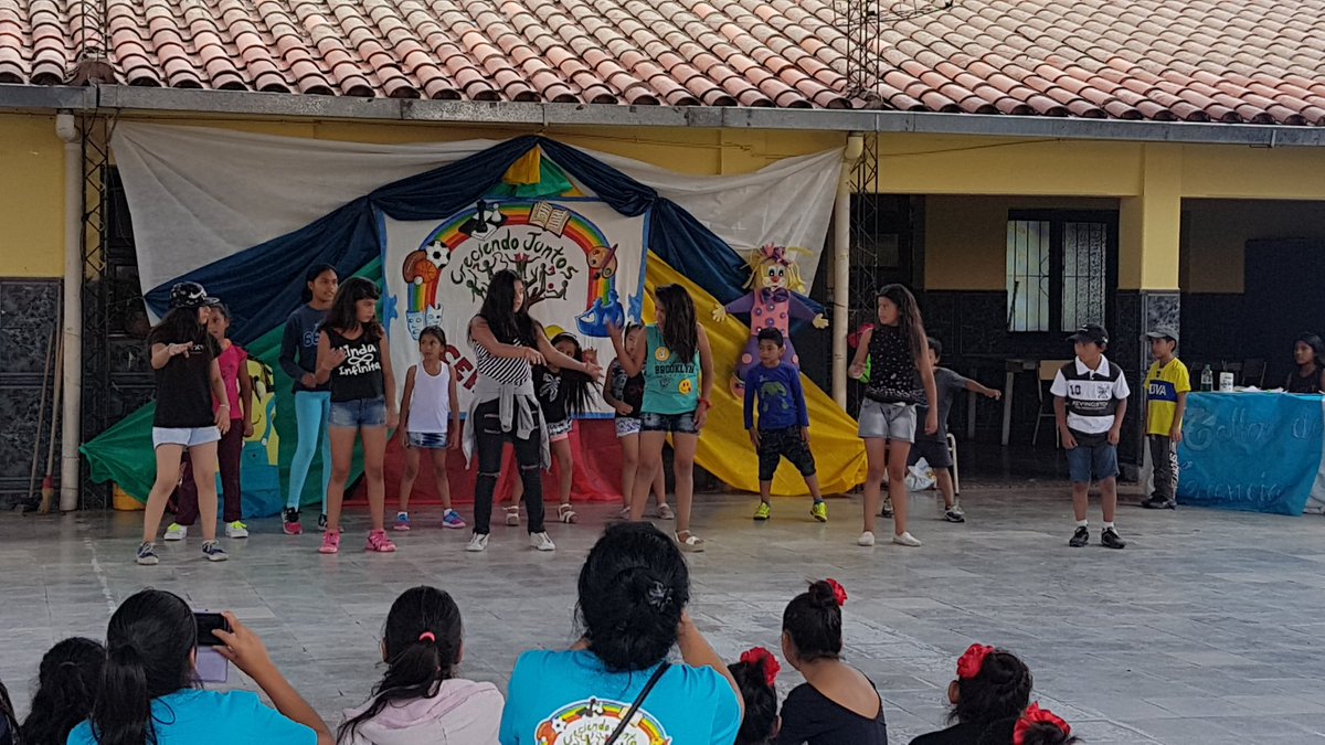 Cierre a todo ritmo!! CAI 36!! Gran equipo de trabajo! <a href="/SelvaOchoa/">Selva Ochoa</a> <a href="/patriciapinasco/">Patricia Pinasco</a> <a href="/fguillesaavedra/">GUILLERMO SAAVEDRA</a> <a href="/aniberruezo/">analia berruezo</a> <a href="/quipildor_elsa/">Elsa Quipildor</a> <a href="/jjjuanjo5/">juan jose jimenez</a> <a href="/juancarlosvilc/">Juan Carlos Vilca.</a> <a href="/AlancayDel/">CAROLINA ALANCAY</a> <a href="/Titii_Robledo/">Mica Robledo</a>