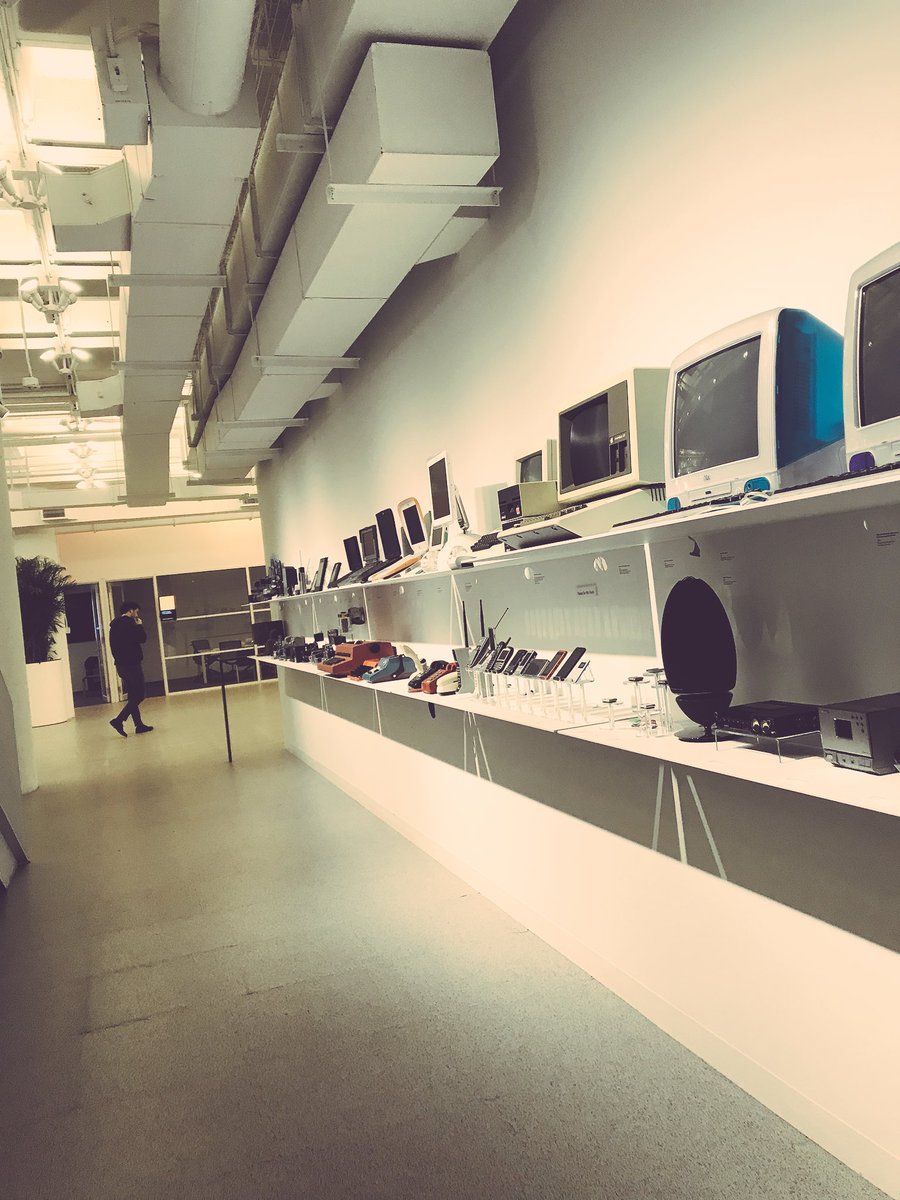 Educated_Change's tweet image. RT @c_ianniello: rethink it, change it, make it, launch it &amp;amp; sustain it. I’m Inspired by @RGA’s philosophy. Thanks for an unforgettable visit. #datadrivers #techsavvy #innovation #9 #NYWay2017 #newmarketing