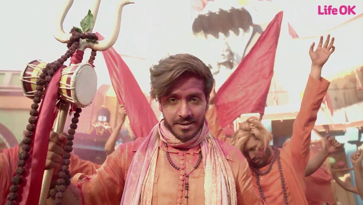 AyaKhan98's tweet photo. I vote ParamSingh for Ghulaam

 #TVPersonality2017 @SabrasRadio @BizAsia @8paramsingh https://t.co/z16po10JZi