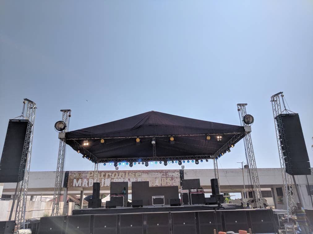 cruz_extra's tweet photo. Old School Re-Union tonite inside La Trade Fair Center.. Yours truly the Original 90s badgyal @ebony_reigns will be there to thrill fans..Come and let's make #HSTRY. Still BGM(Bad Gyal Movement)... #Poison #Sponsor #Dateurfada #Hustle
@joyonlineghana https://t.co/zf0JtG6nin