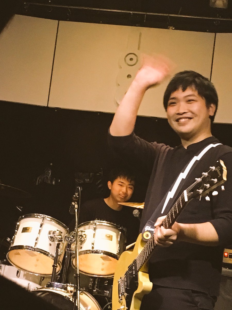 いろは 関西大学音楽団体 本日は電通さん主催の4大学ジョイントライブにお邪魔してきました 電通さんはもちろん 工大さん 女学院さんもありがとうございました 2バンドに加えセッションまで出演させていただき本当に感謝です これからも関大 いろは 関西大学音楽団体 本日は電通さん主催の4大学ジョイントライブにお邪魔してきました 電通さんはもちろん 工大さん 女学院さんもありがとうございました 2バンドに加えセッションまで出演させていただき本当に感謝です これからも関大