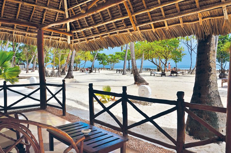 zanziplanetours's tweet photo. Exclusive All Inclusive Deals for 🇹🇿#Zanzibar! Book 05-Star Holiday at #DiamondsMapenziBeachResort, #KiwengwaBeach from $ 1428pp and get FREE Nights + Upgrades. Book NOW
https://t.co/8BfwUf68SP | zanziplanet@gmail.com | info@zanziplanet.com - +255 776 334 407 - +255 777 180 416 https://t.co/OSF43VczTW