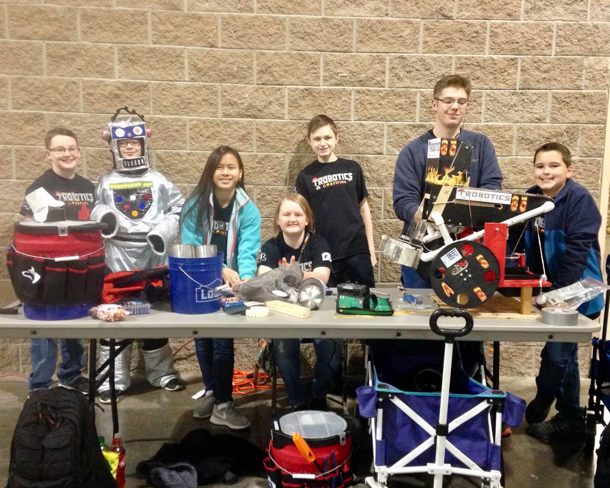 abstrobotics's tweet image. Today is the Big Day and our Trobotics team is ready for competition! #BESTrobotics 
@absnews