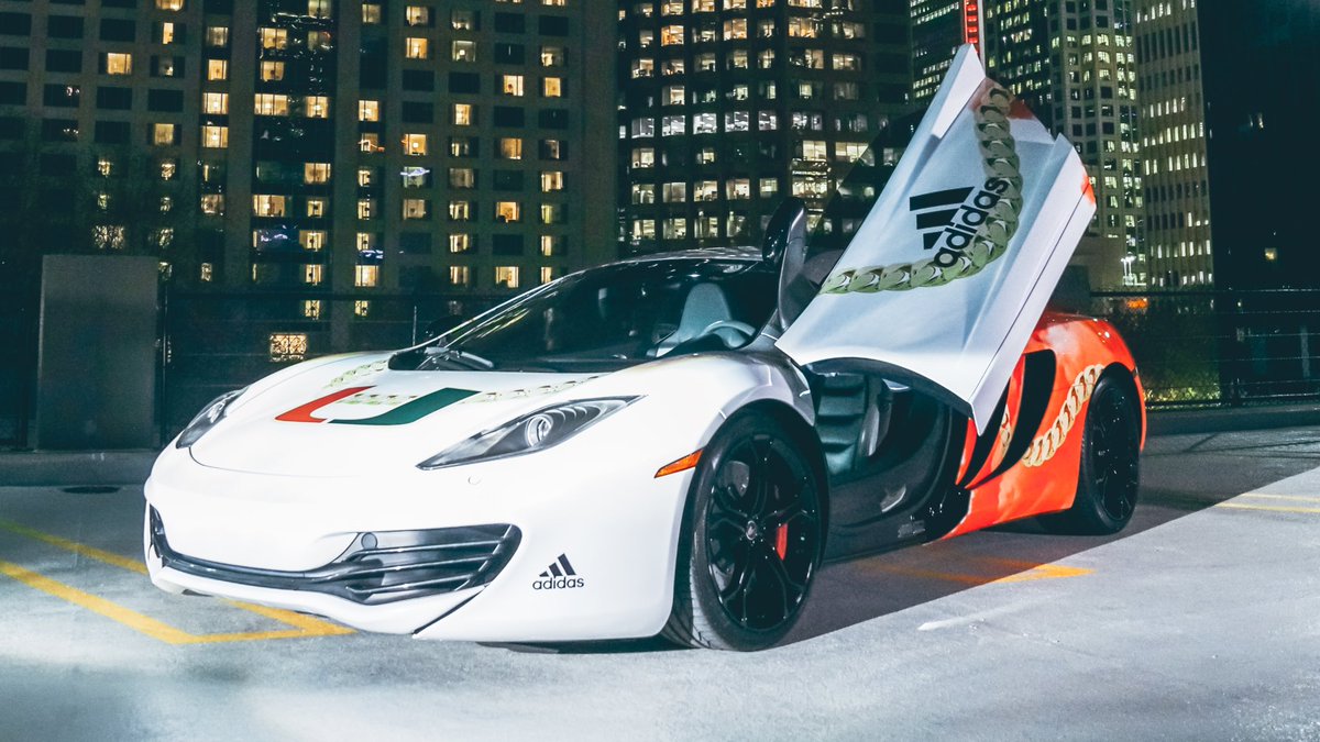 adidasFballUS's tweet image. Whips &amp;amp; Chains 🏎⛓

Charlotte ain’t ever seen speed like @CanesFootball bringin’.

#ItsAllAboutTheU #teamadidas