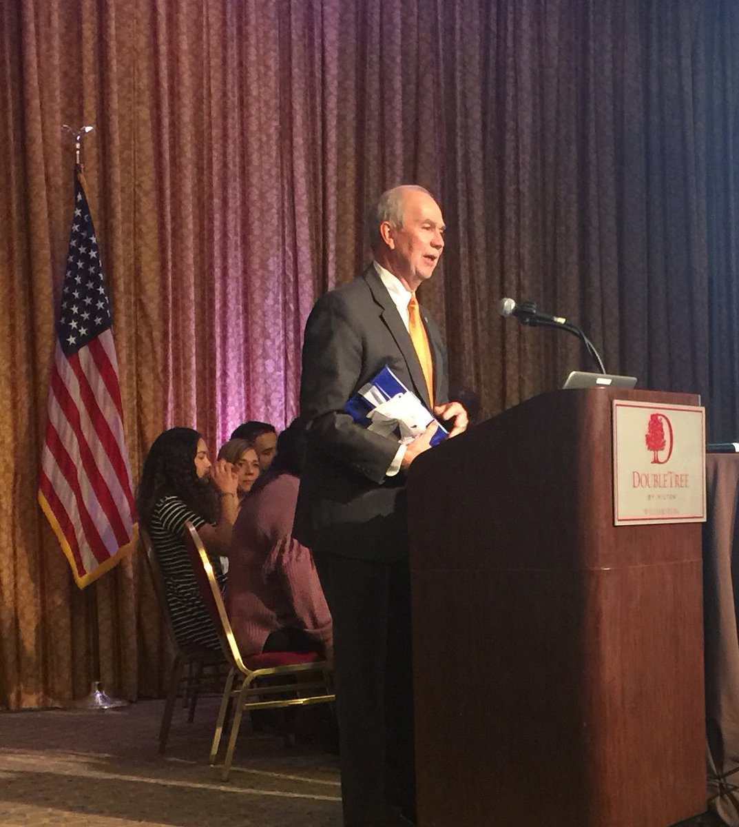 juliette_myers's tweet photo. “The last time we were victims of change, we are now the authors of change”. Dr. Steve Staples, Supt of Public Instruction, Virginia. Thank you for believing in our students & educators. @VASCD @VDOE_News #VASCD17 @DaveSovine https://t.co/WzueCXbjjP
