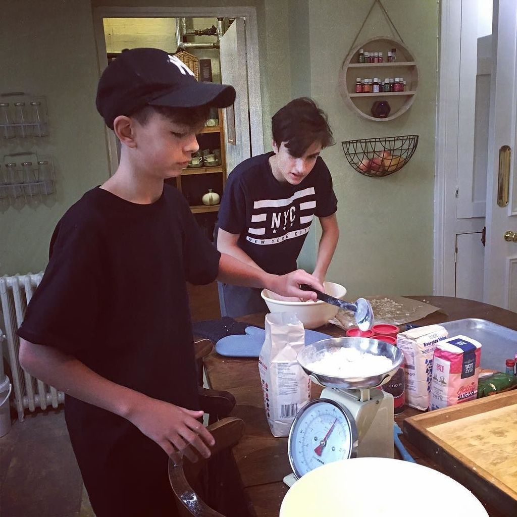 TalbotsHouse's tweet photo. Bakewell bad boy is underway #pimpthatsnack #bakingclub https://t.co/84KKDi67DC