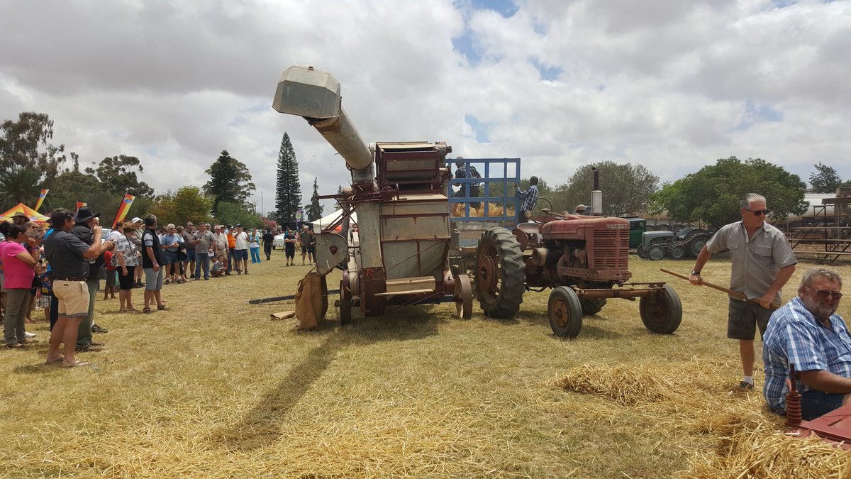 Swartland's tweet photo. Oesdag 2017 by die Koringbedryfmuseum in Moorreesburg #Swartland #Weskus @MRB_Tourism @planetswartland @WeskusTourism https://t.co/mUdUikZNpB