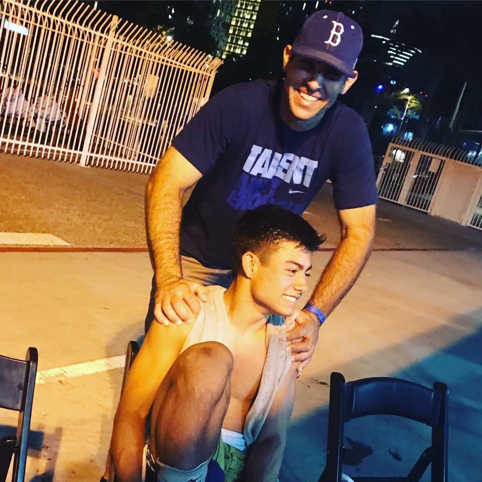 bendorfsd1's tweet photo. Supporting this guy at Battle at the Beach Wrestling tourney today! Gonna be a long one...staring my day CHARGED with MAX maui punch Keto OS! What’s your day fueled with? Ketones > Glucose  #ketones #ketonesoverglucose #pruvit #pruviteveryday #better #results #sandiego #bendorfsd https://t.co/xnW7795RyA