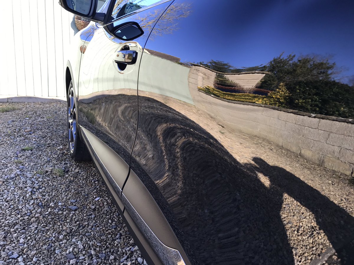 MotorSplash_'s tweet photo. Crazy day πRenault Kadjar in for a mini valet #Renault #minivalet #Gloucestershire https://t.co/pmvRFQnWXs