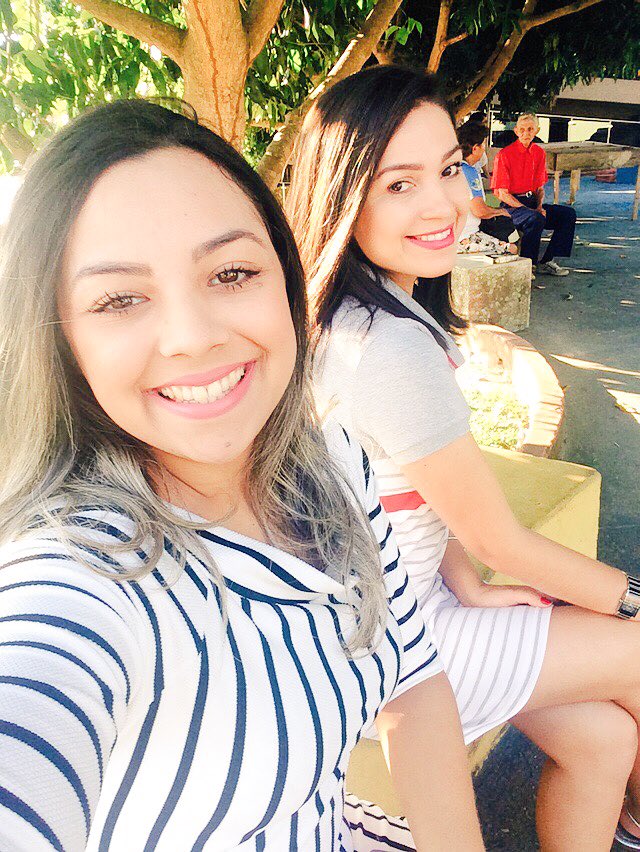 SandyBorges8's tweet photo. Minha ❤️ saudades irmã portiça! https://t.co/xEpRflSTLt