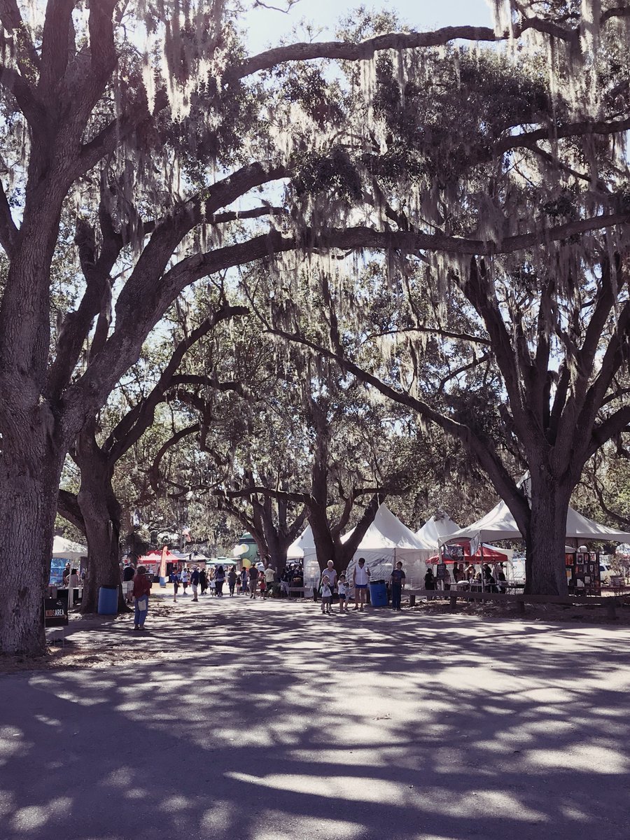 It’s a beautiful day and the food smells amazing!