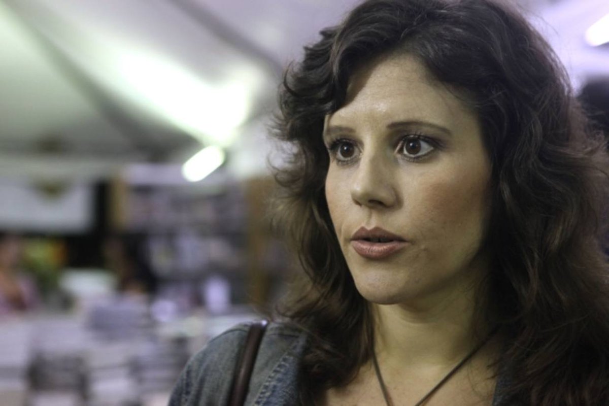 DolarToday's tweet image. ¡DESPERTARES! Eva Golinger: Los verdaderos mafiosos siguen en el poder -►  goo.gl/bycj4N