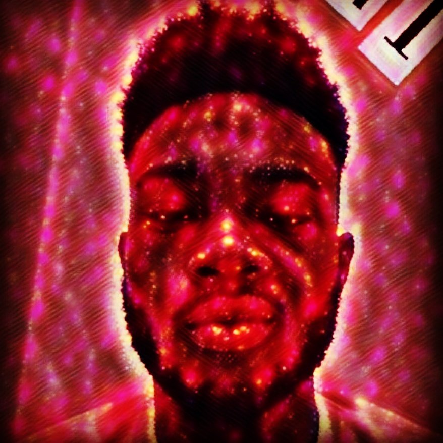 _RecklessDre_'s tweet photo. Not of this world 👽☥ https://t.co/S8D4ebzQ93