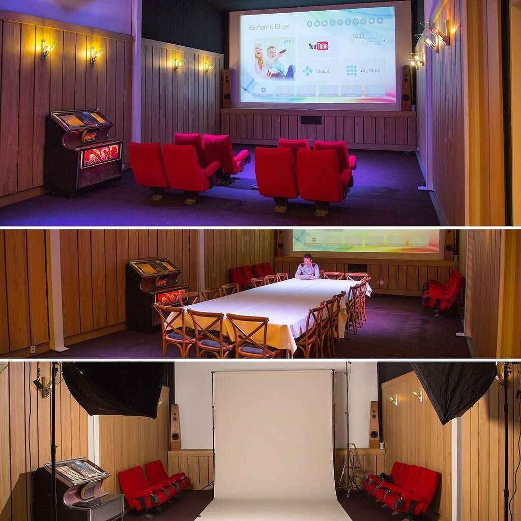 Drie1188's tweet photo. Gisteren is onze nieuwe multi functionele ruimte in gebruik genomen! Te gebruiken als bios/viewing/presentatie/studio ruimte... https://t.co/YyV5OQ7Q31 https://t.co/7JRLVOV34Y