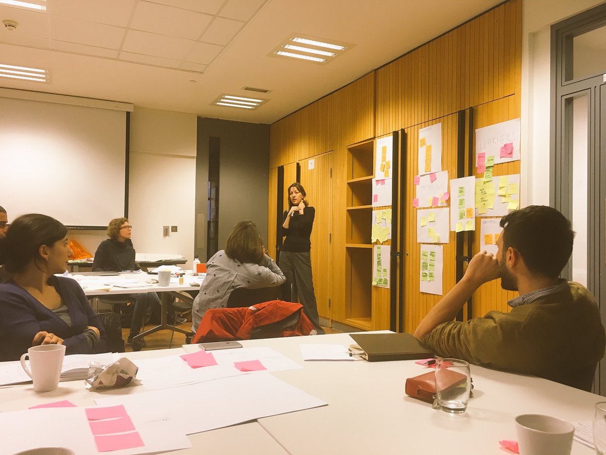 MarianaCiancia's tweet photo. Working on the pedagogical framework @DesIncProject #desinc https://t.co/dSm9JGoE4O