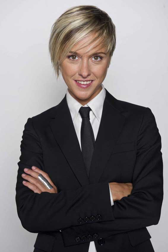 La nostra Nadia non è stata bene. Ci stiamo tutti prendendo cura di lei. Vi terremo informati.