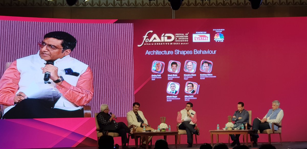 DezineBox's tweet photo. Enriching session by @CeoHiten Architect Hiten Sethi @FOAIDindia #LetsUncondition #FOAID2017 on #ArchitectureShapesBehaviour https://t.co/OkqMxYMy1z