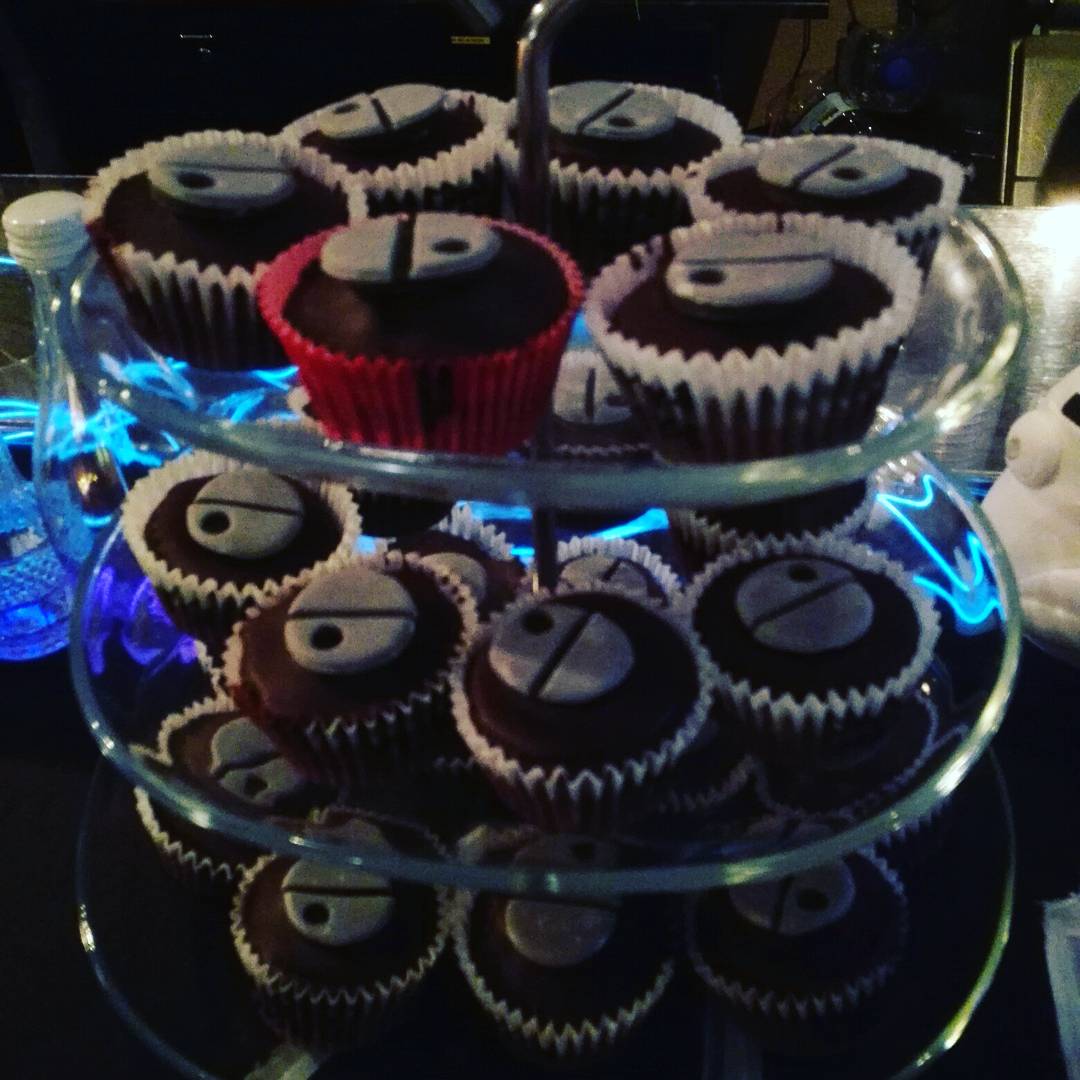 staryeetandroid's tweet photo. SWCF Cantina returns tomorrow to #hothcon! #hothcon2017 #swcfcantina https://t.co/rCgE1XNxdu