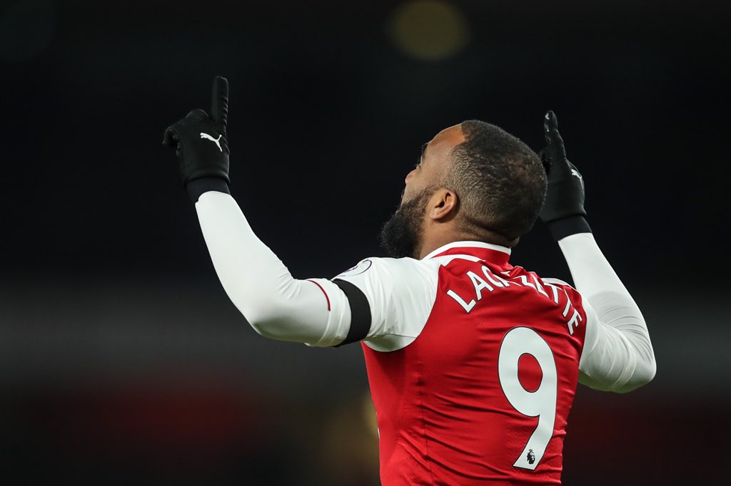 <a href="/LacazetteAlex/">Alexandre Lacazette</a> And here’s our team for #AFCvMUFC in text...

XI: Cech, Koscielny, Mustafi, Monreal, Bellerin; Ramsey, Xhaka, Kolasinac, Ozil, Alexis, Lacazette

Subs: Ospina, Mertesacker, Coquelin, Wilshere, Iwobi, Welbeck, Giroud