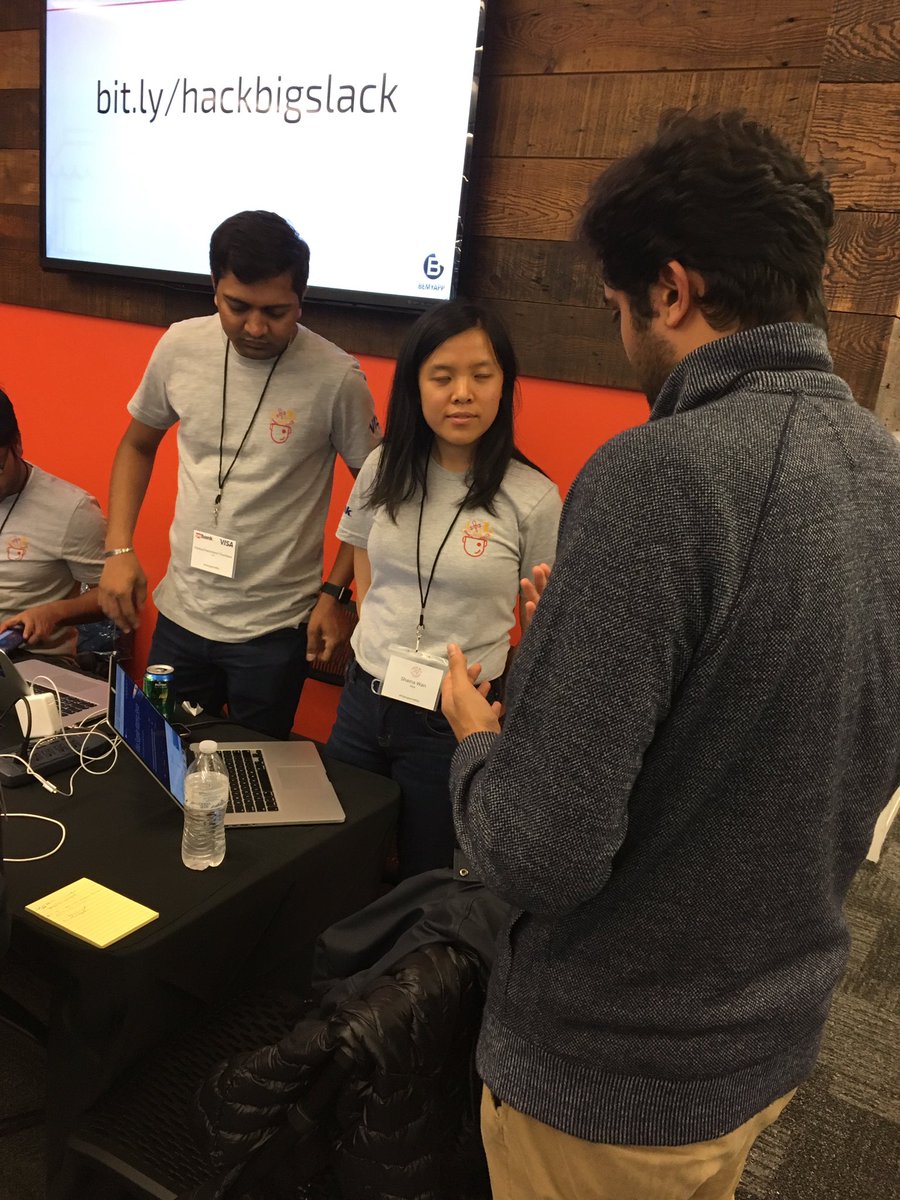 jraecole's tweet photo. Pitching @VisaDeveloper #riseupsmallbiz https://t.co/vRYeKAqjij