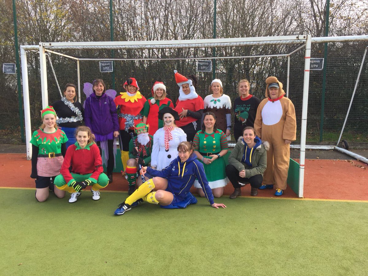 PuckleLadiesHC's tweet photo. Raising money for @stpetershospice #puckfamily https://t.co/sYP1f6tELD