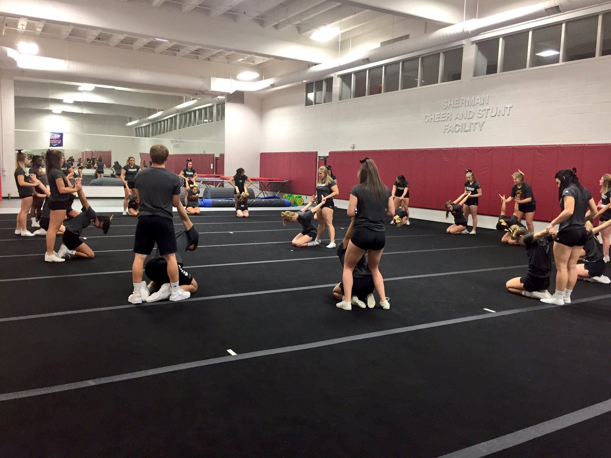 MHSChargerCheer's tweet photo. We've made it to Alma College and warm up has begun! So exited for this opportunity! ❤️💛 https://t.co/vdxtWm6uAm