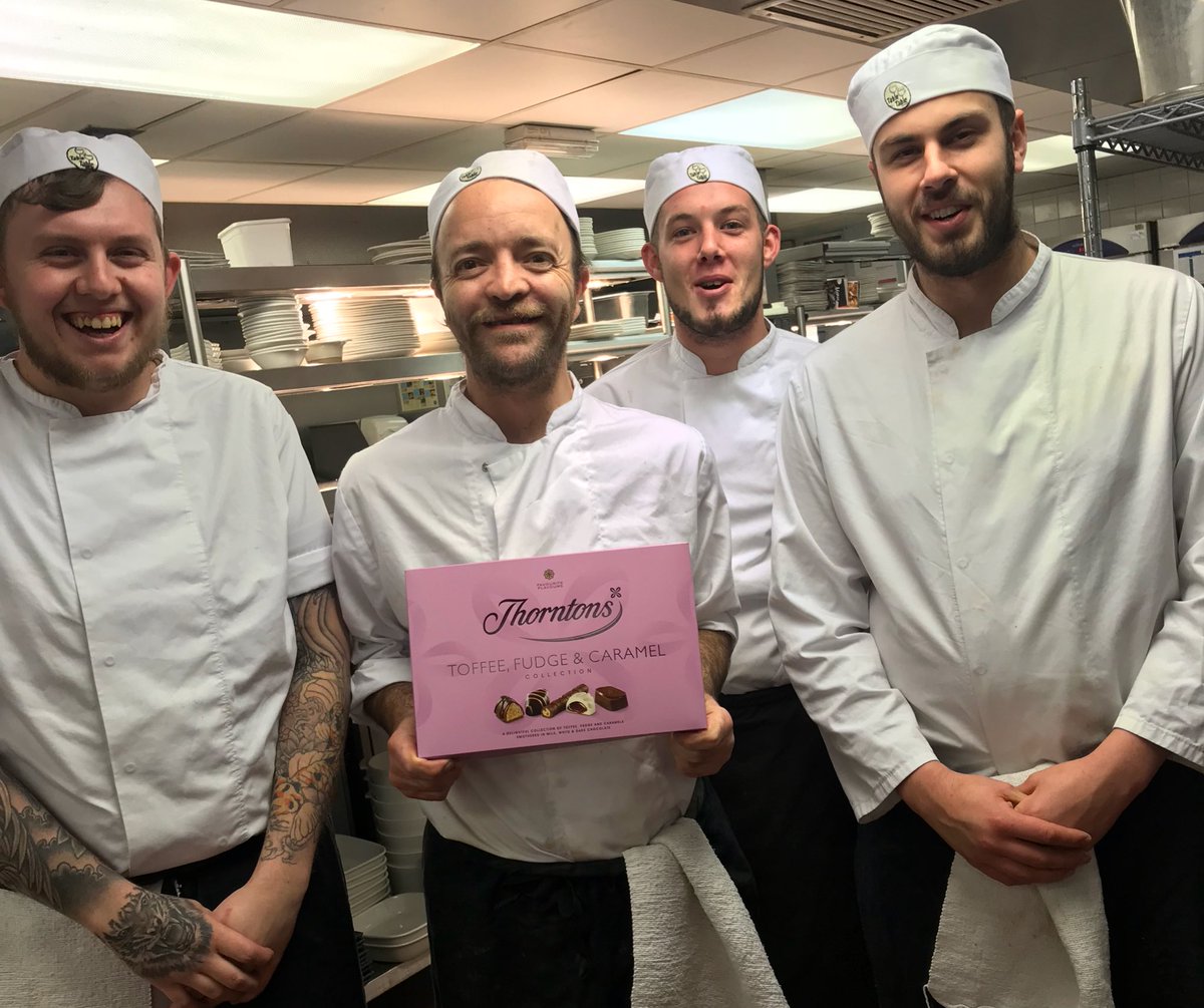 Starting the night with our first xmas chocs, Thank You <a href="/rich_mcelroy17/">Richard McElroy</a> <a href="/StaplesClaire/">claire staples</a> <a href="/SteveAdamsTT/">Steve Adams</a>