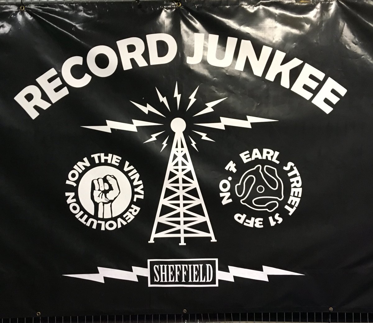 Standard Fare (standard_fare) Twitter