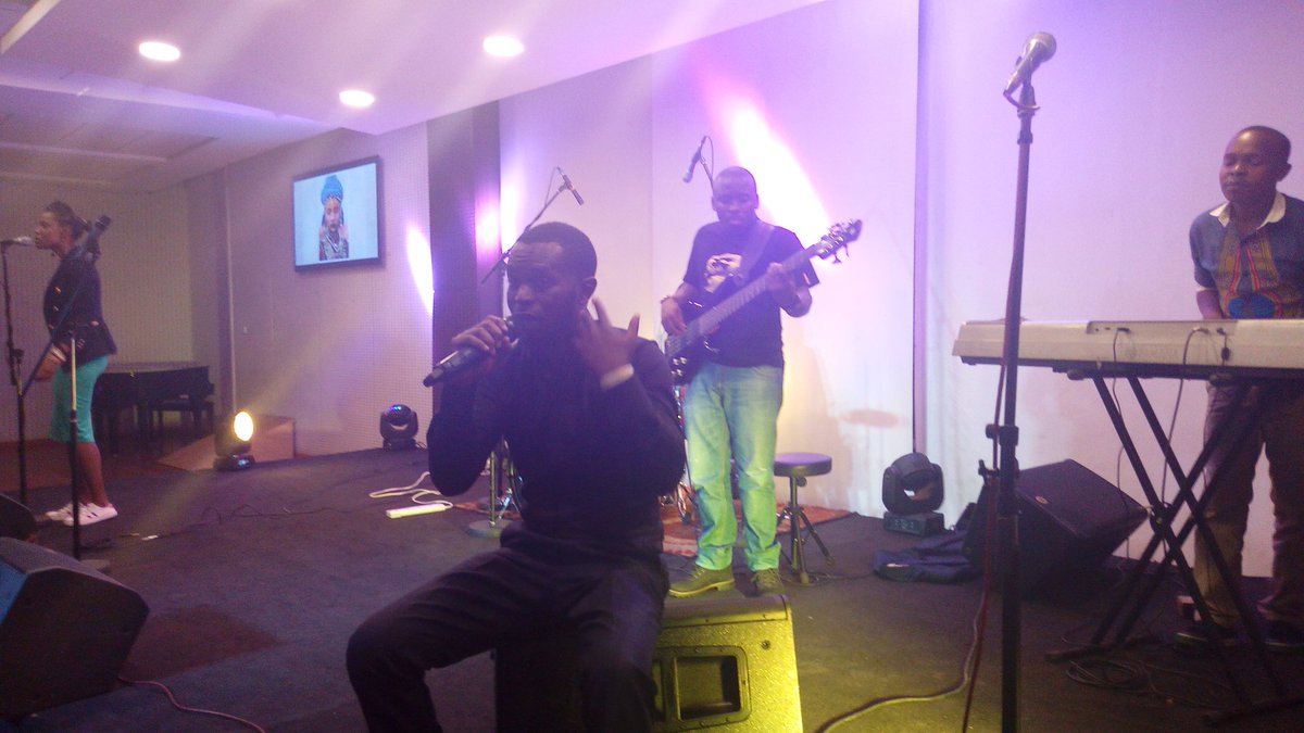 potentash's tweet photo. .@MrJemedari doing what he do #SuitsAndMics #KayaII https://t.co/D9GNwrvQnA