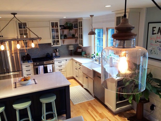 HomeAdvisor's tweet photo. The best home trends of 2017: Did any of these make it into your remodel this year? https://t.co/GPB6HK9hJ7 https://t.co/iDA8I8mx2J