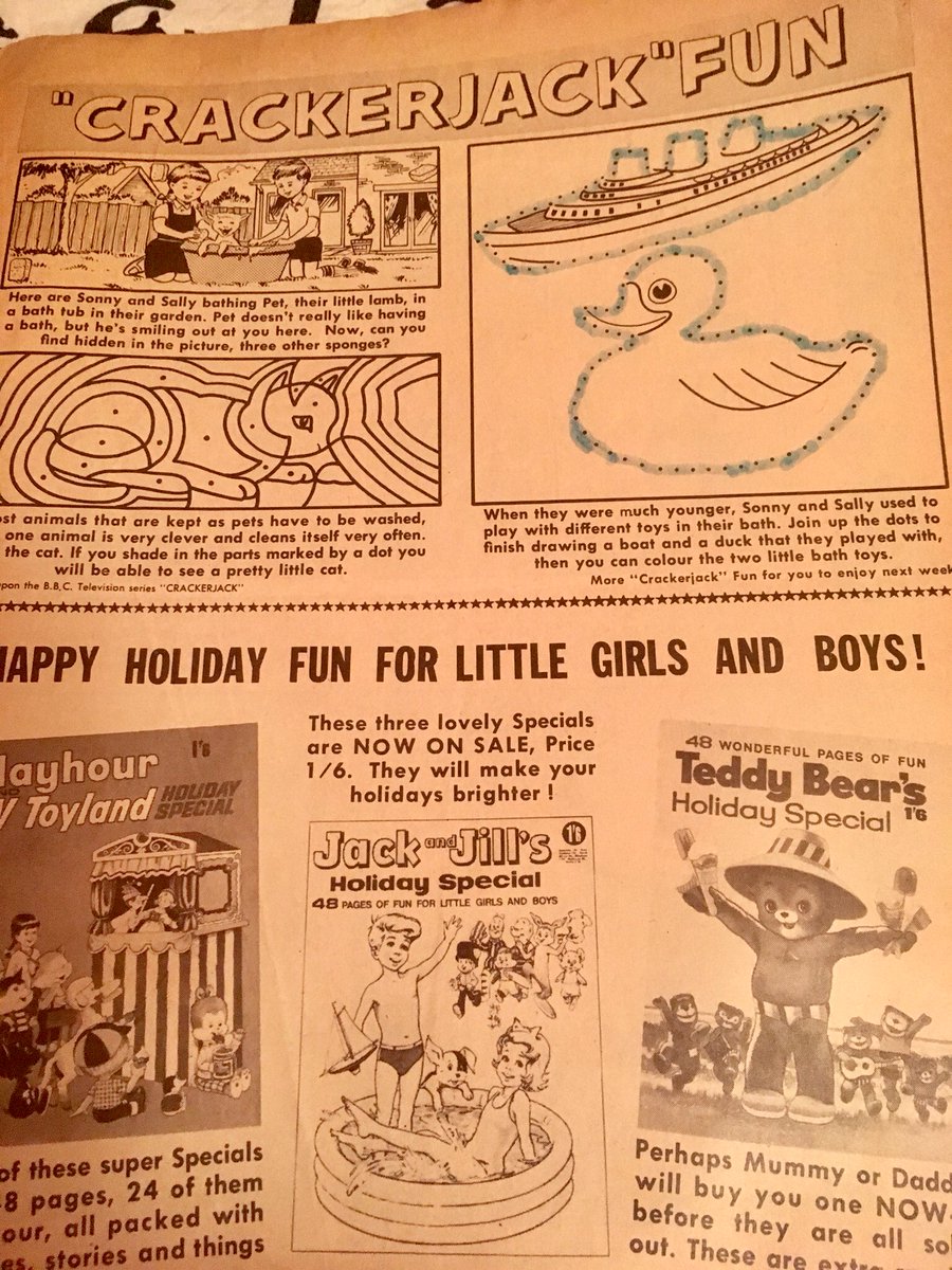 I loved my comics when I was a kid. Especially the extra thick “bumper” issues for the holidays!#60s #60ssaturday #60sfashions