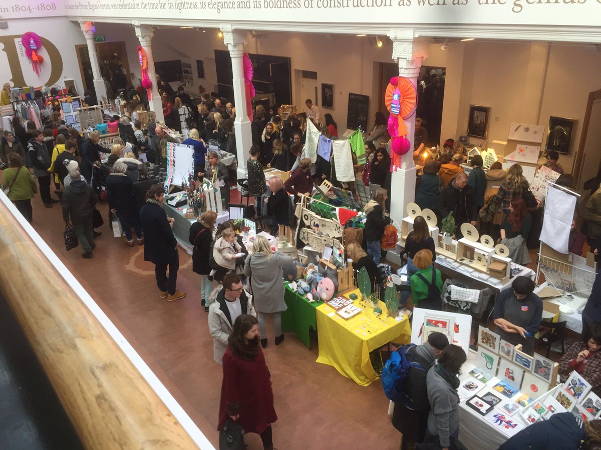 paper_tone's tweet photo. Supporting #SmallBusinessSaturday today and visited @BrightonEtsy #btnetsymadelocal today at the #etsy #christmasmarket at Brighton Dome. What a turn out! Amazing stalls and even more amazing creations. #christmasshopping #PaperTone https://t.co/HWfDEfeUKg