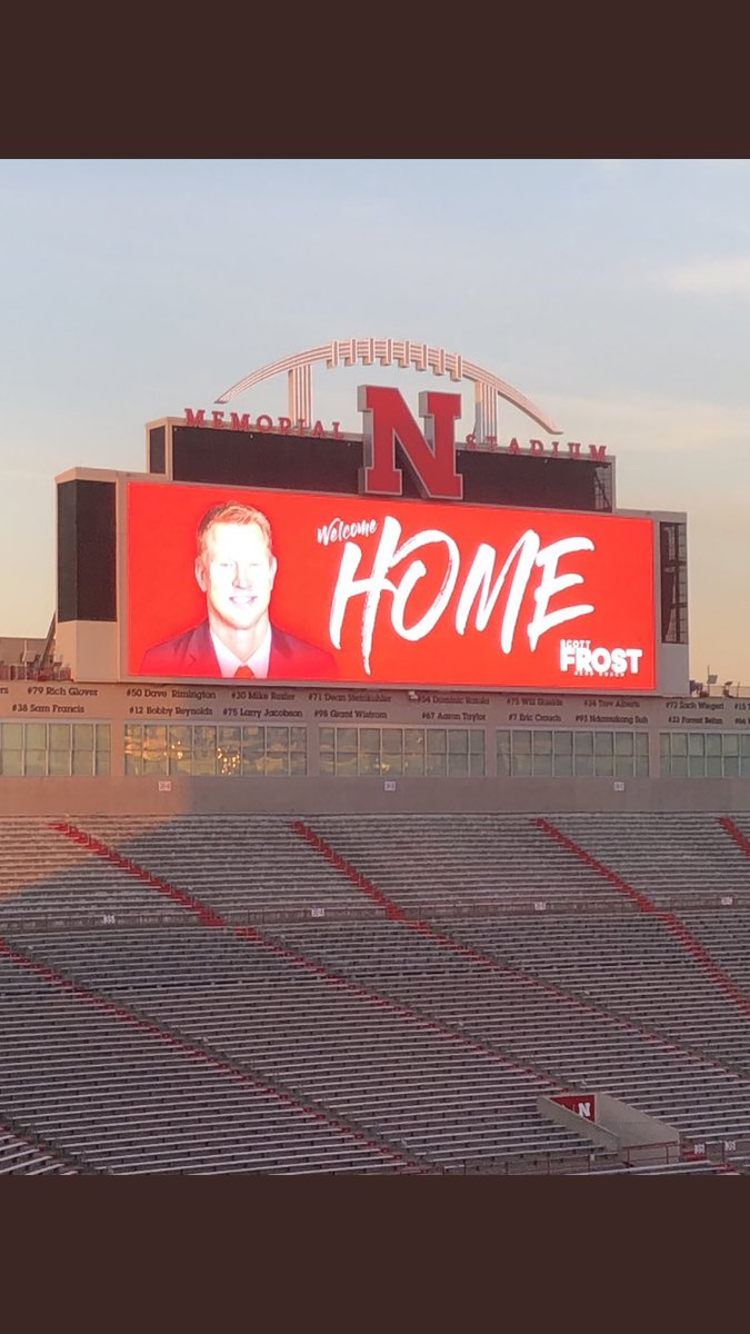 knowshuskers's tweet image. FIRST CLASS.  #HUSKERS
