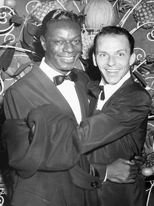 Such a sweet photo of two super bad dudes. 😄 #NatKingCole #FrankSinatra