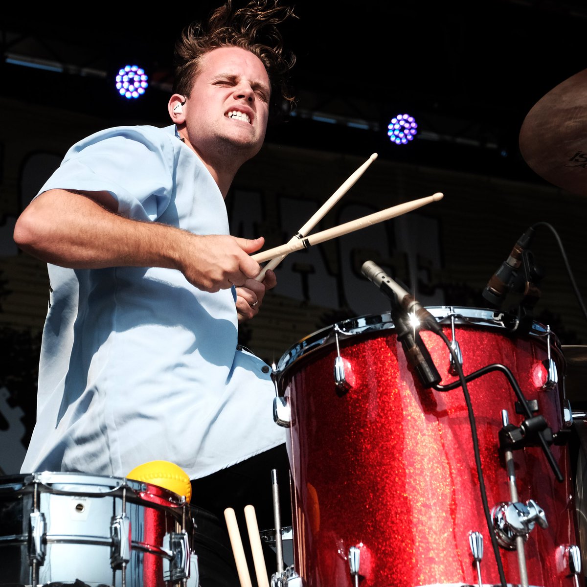 PilgrimageFest's tweet photo. Rockin’ the weekend like @ColonyHouse at Pilgrimage this year! How many of y’all got to catch the band’s amazing set? #DiscoverPilgrimage 📸 @anthonyscarlati https://t.co/jq0ADBKiaN