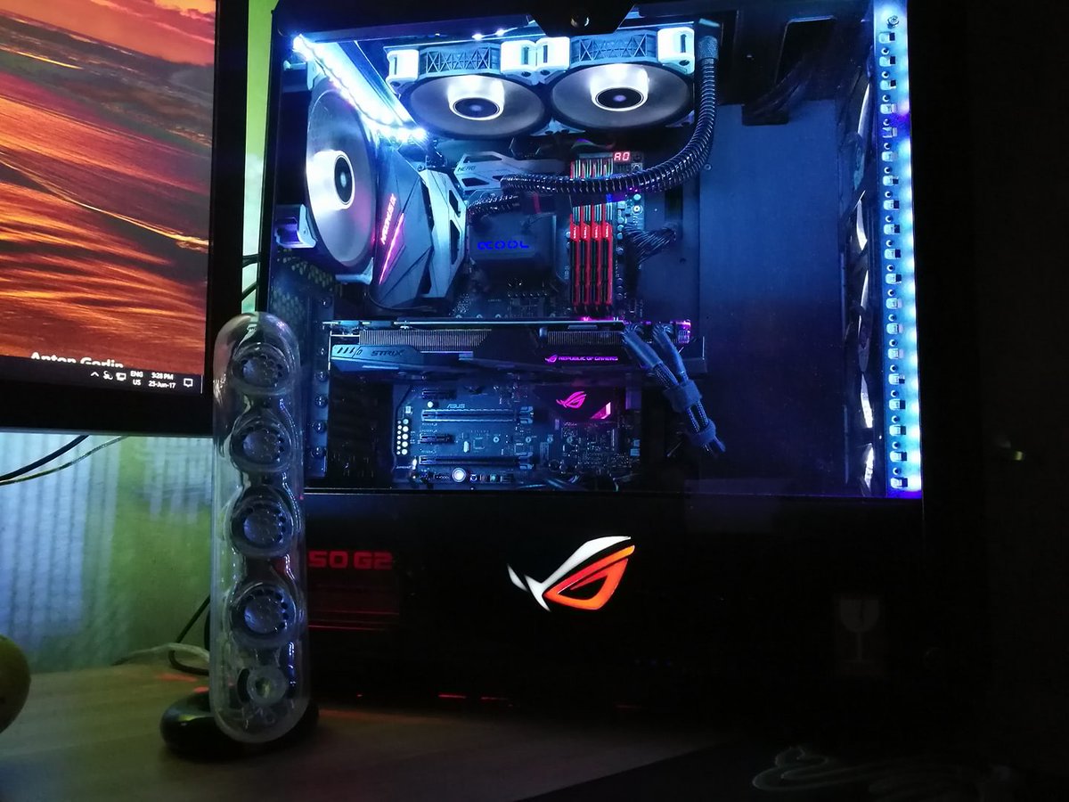 mragapigc's tweet image. #wootmas &amp;amp; #UFDTech